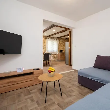 Casa de Férias Kod Marina Kaštel Stari