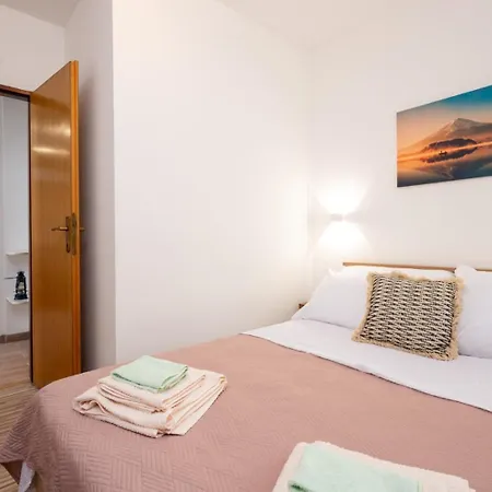 Kod Marina Kaštel Stari