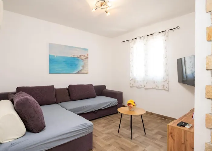 Nyaraló Kod Marina *